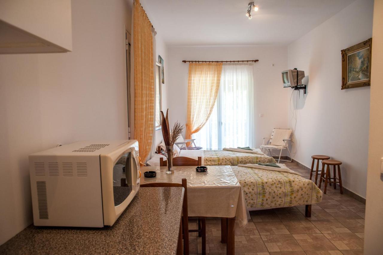 Keramiaí Thimios Rooms المظهر الخارجي الصورة