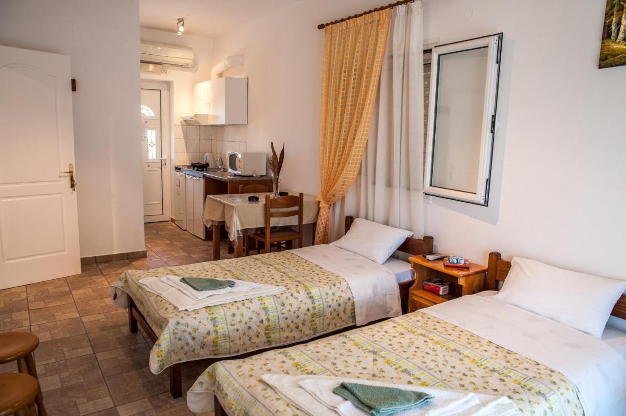 Keramiaí Thimios Rooms المظهر الخارجي الصورة