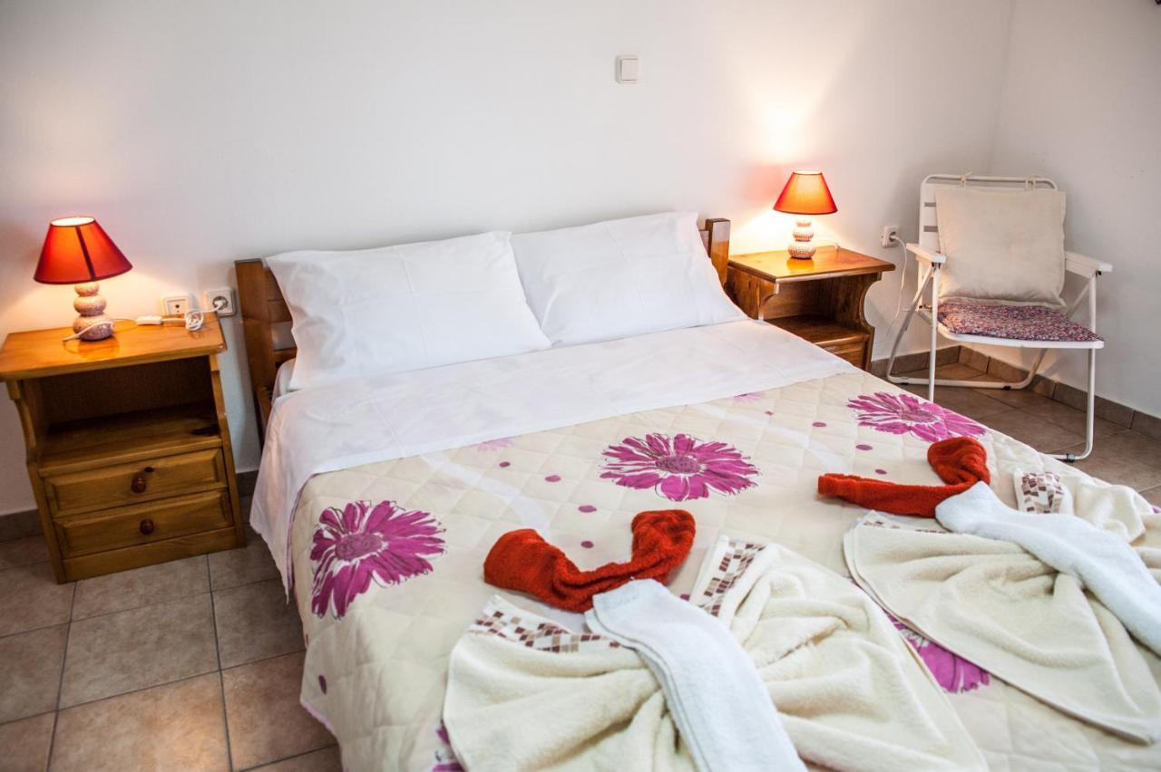 Keramiaí Thimios Rooms المظهر الخارجي الصورة