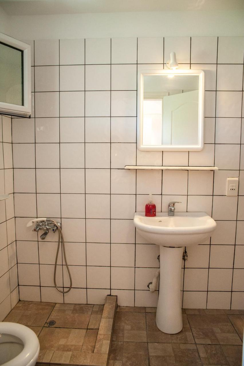 Keramiaí Thimios Rooms المظهر الخارجي الصورة